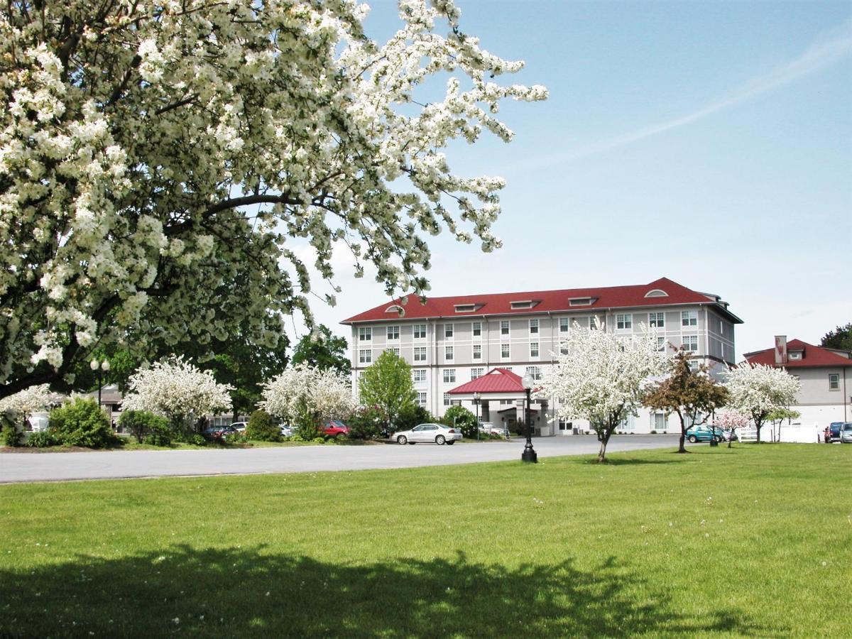 Fort William Henry Hotel Lake George Exterior foto