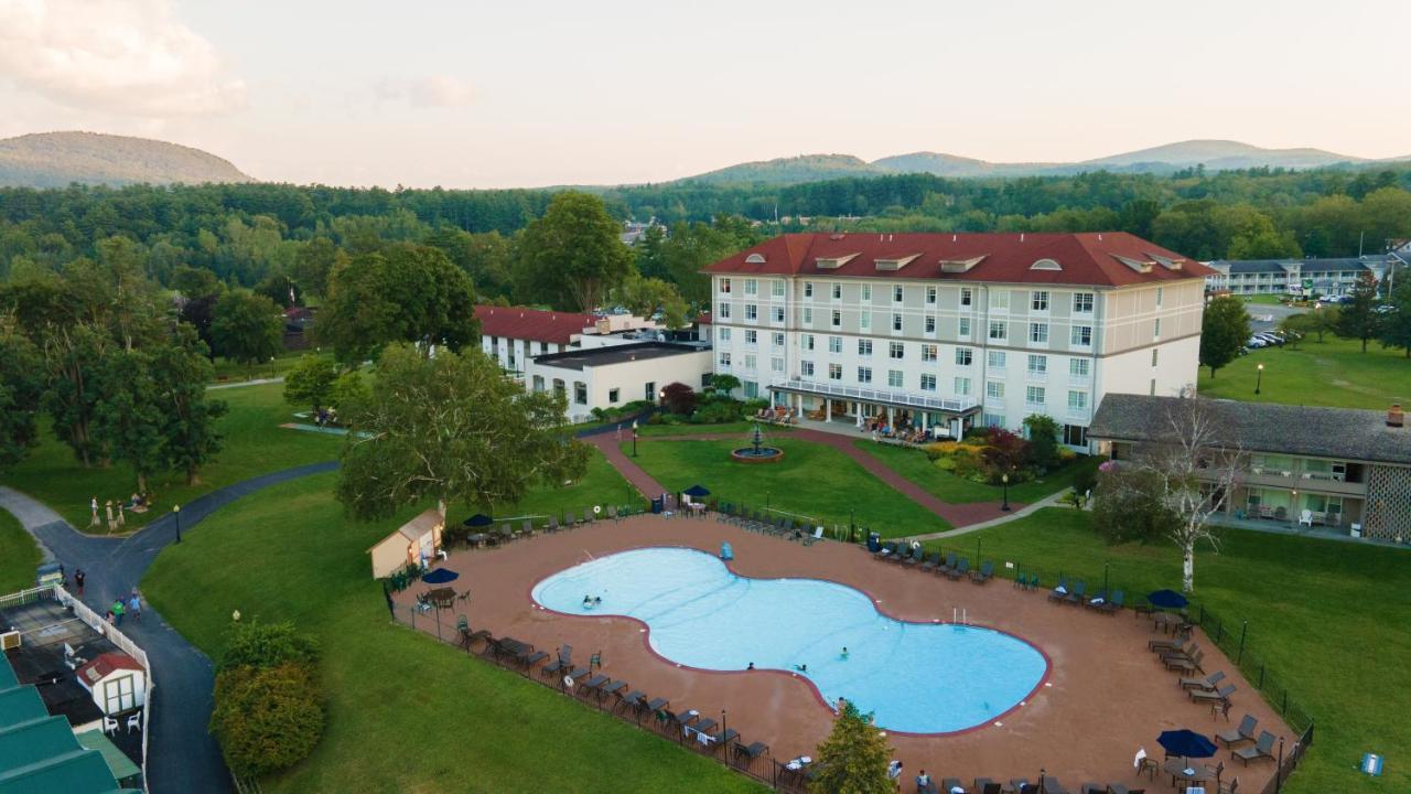 Fort William Henry Hotel Lake George Exterior foto